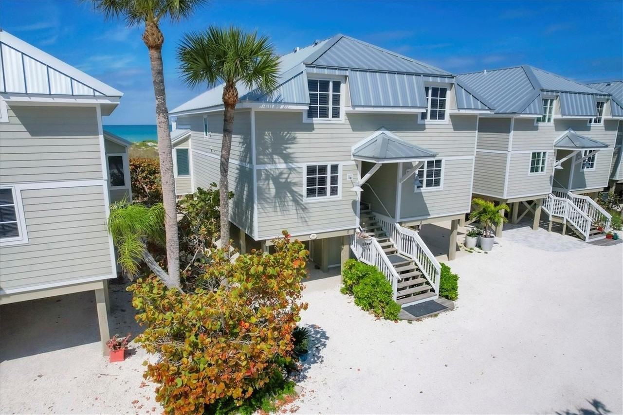 480 Gulf Blvd #6 - Photo 4 of 49