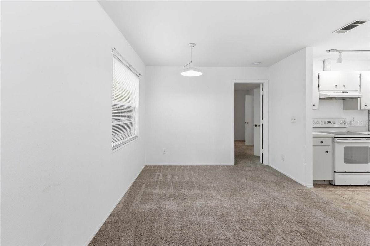 9410 Tacoma Ave #A - Photo 6 of 27