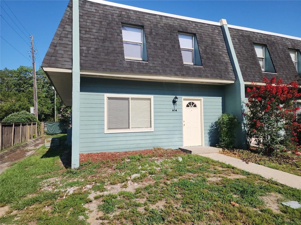 501 Sw 75th St #A14 - Photo 3 of 50