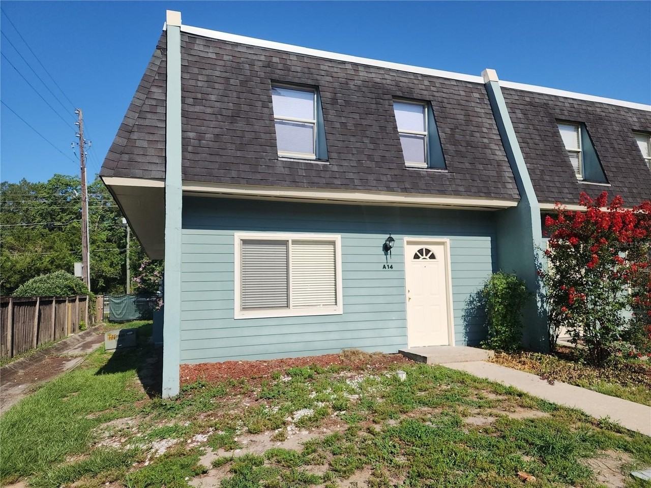 501 Sw 75th St #A14 - Photo 4 of 50