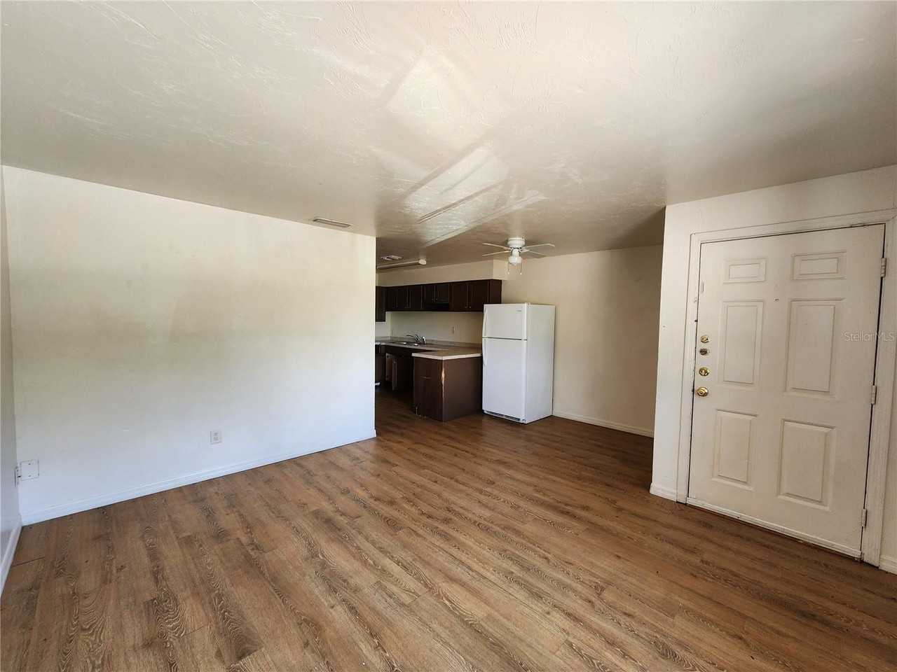 719 Sw 70th Ter #5 - Photo 2 of 14