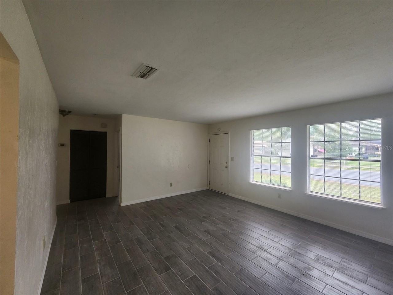 5817 Nw 23rd Ter #2 - Photo 4 of 17