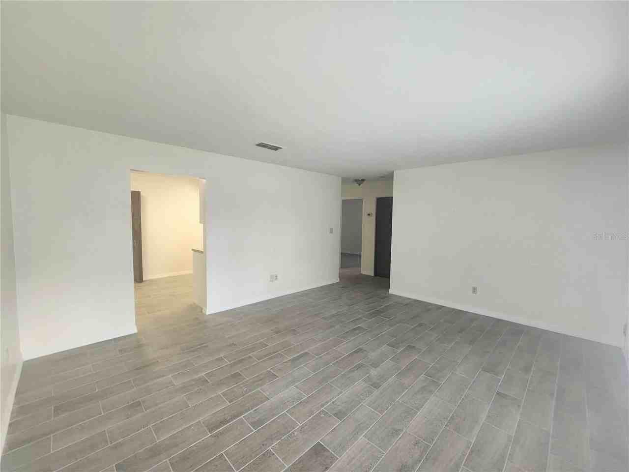 5817 Nw 23rd Ter #2 - Photo 5 of 17