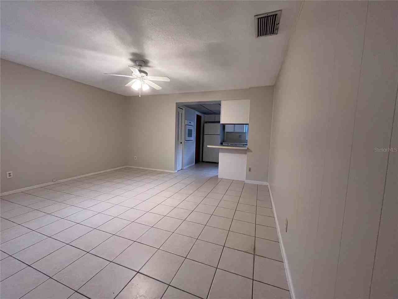 2730 Prince John Rd - Photo 7 of 15