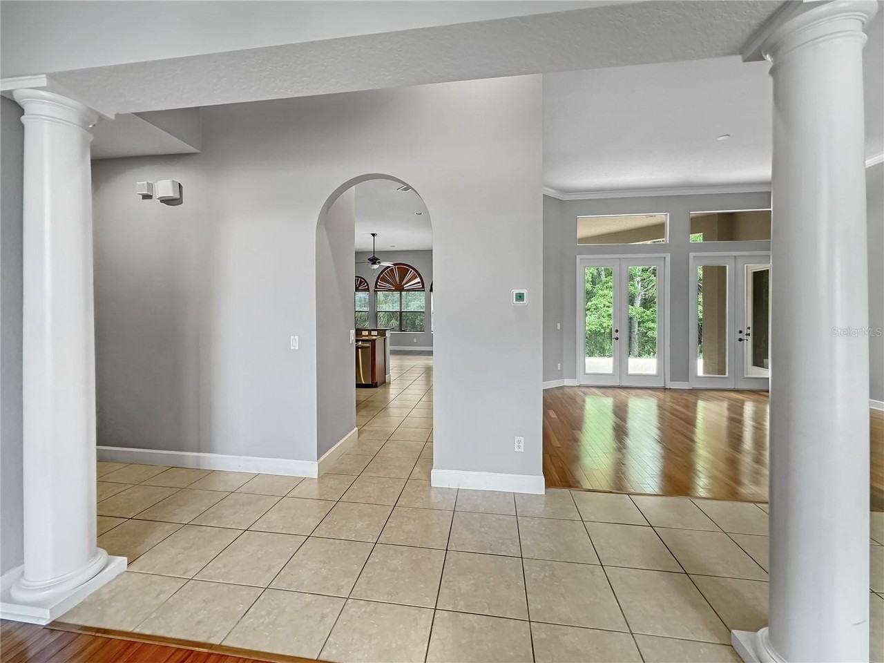 2770 Regal Pine Trl - Photo 3 of 26