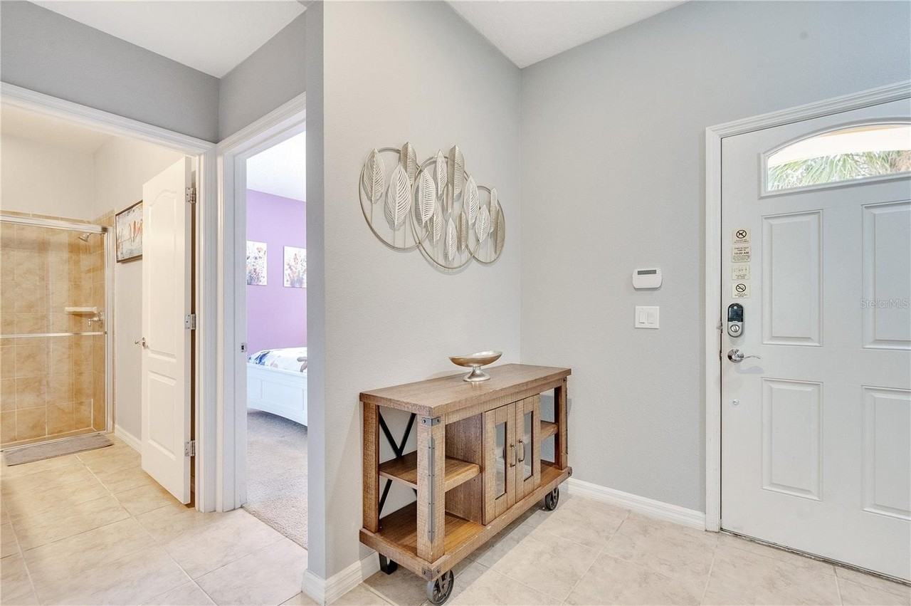 8827 Geneve Ct - Photo 7 of 50