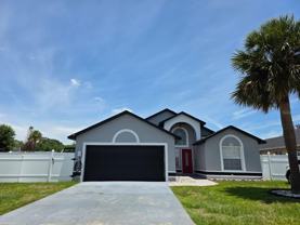 763 Country Woods Cir - Photo 1 of 1