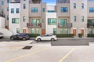 featured image of 2511 N Grady Ave #85