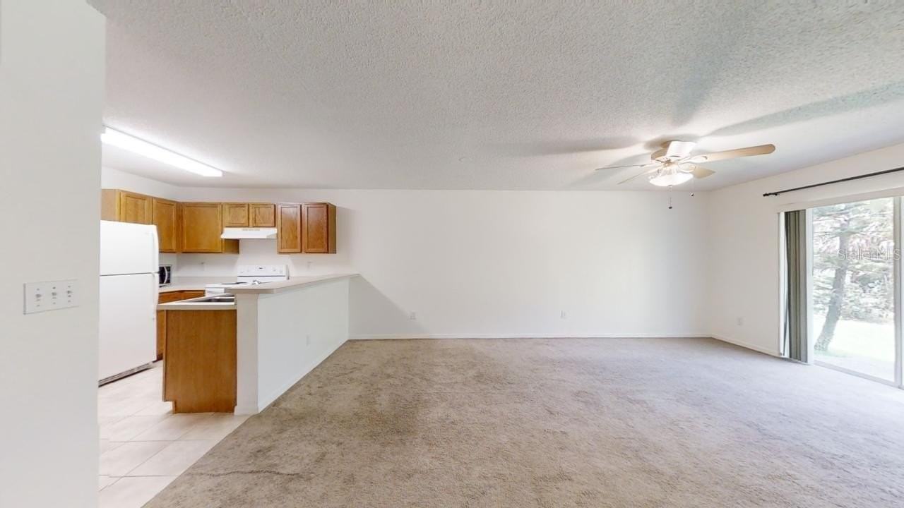 4121 Winding River Way - Photo 6 of 24