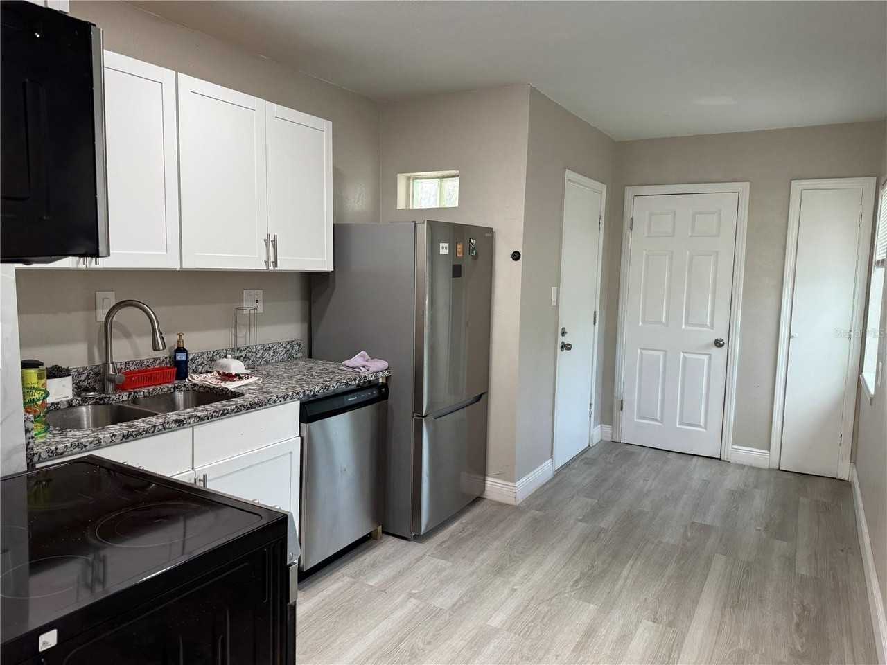 3114 58th Ave N - Photo 4 of 18