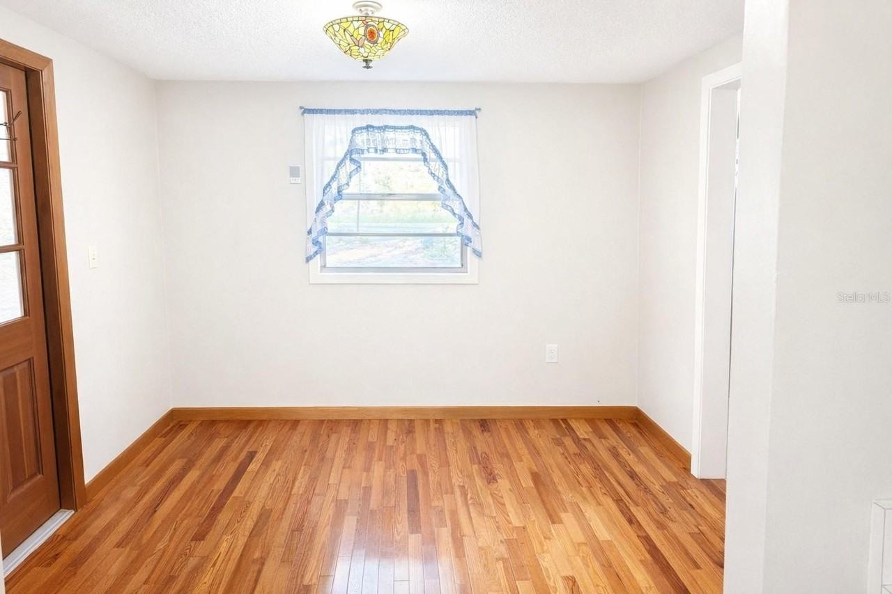 10019 Curley Rd - Photo 4 of 10