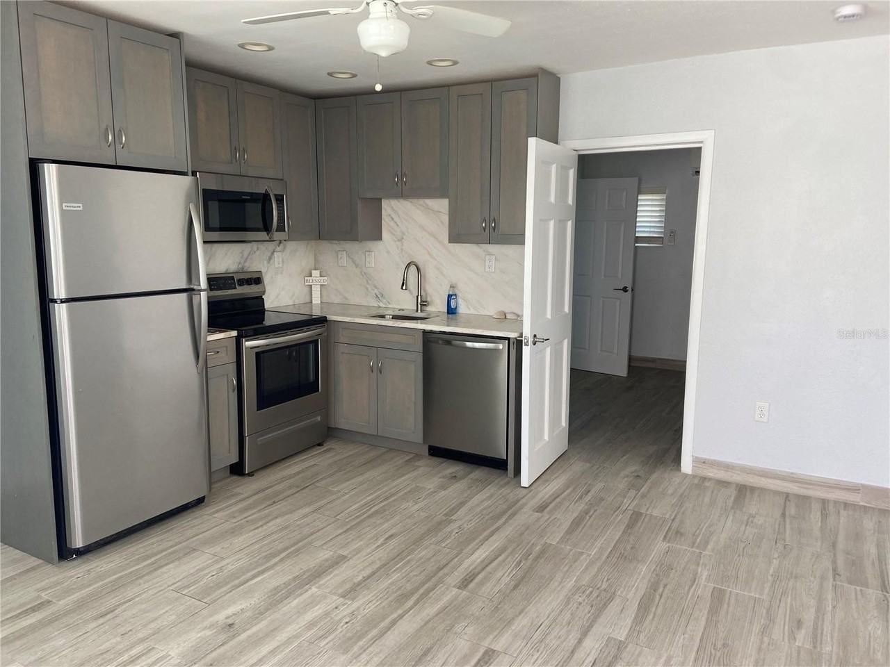 605 69th Ave #1 - Photo 6 of 19