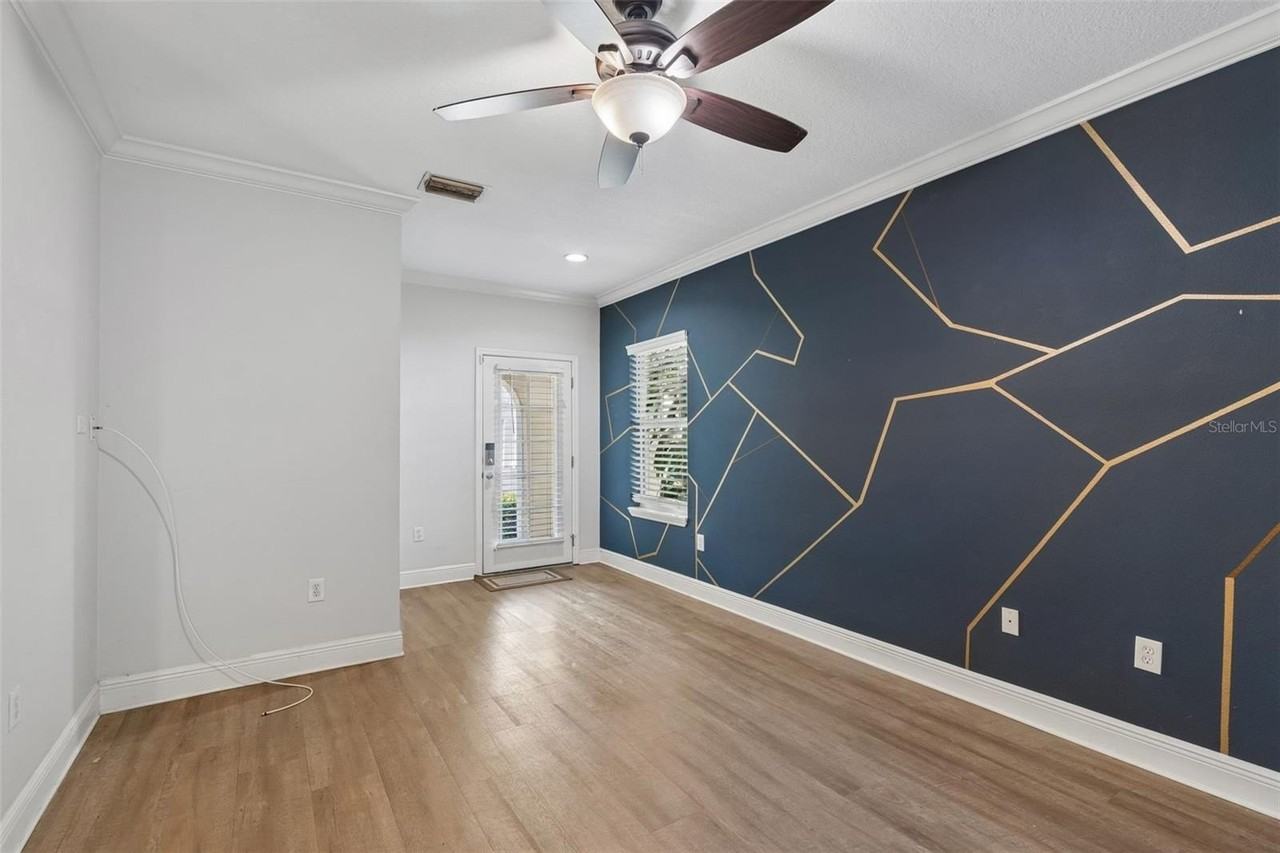 3125 Santorini Ct - Photo 4 of 35