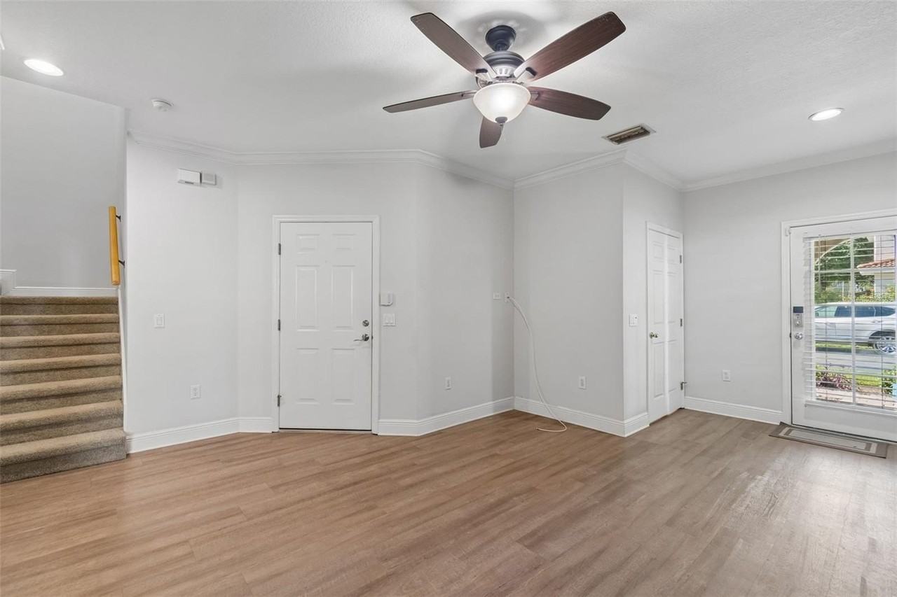 3125 Santorini Ct - Photo 6 of 35