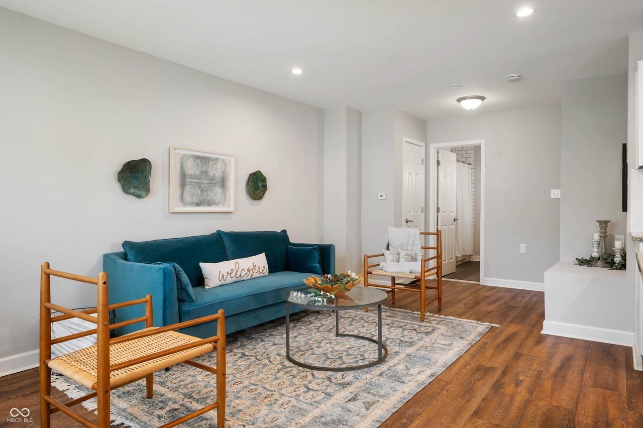 5243 E Market St - Photo 6 of 24