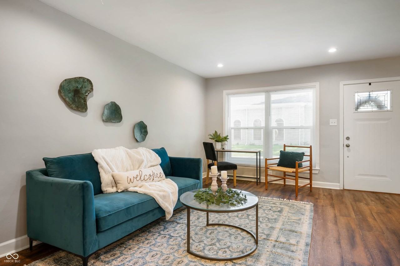 5245 E Market St - Photo 3 of 17
