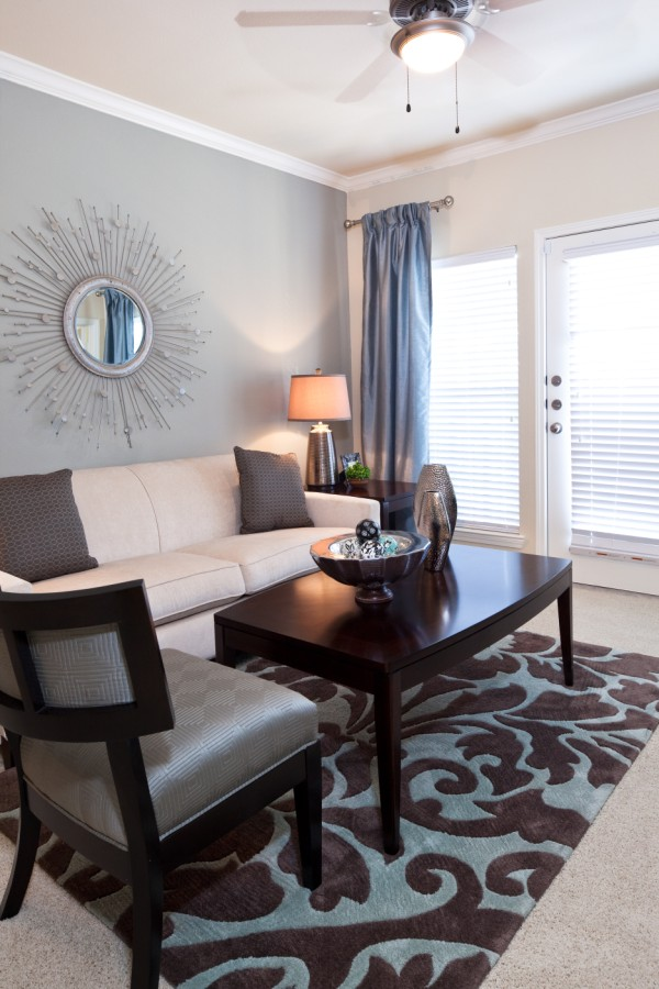 2001 Park Hill Drive - Photo 3 of 22