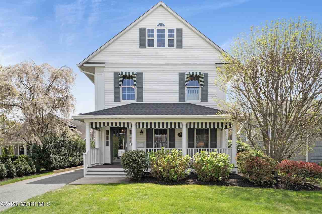 421 Atlantic Ave - Photo 2 of 50