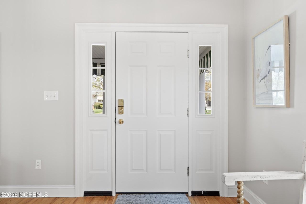 421 Atlantic Ave - Photo 6 of 50