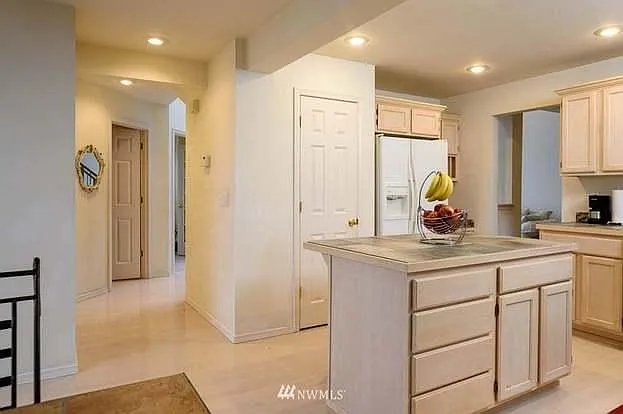 8419 143rd Ct Ne #1 - Photo 4 of 19