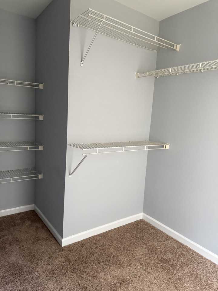 4701 Blackfoot Rd #1 - Photo 3 of 8