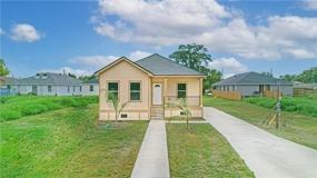 2110 Mardi Gras Blvd - Photo 1 of 1