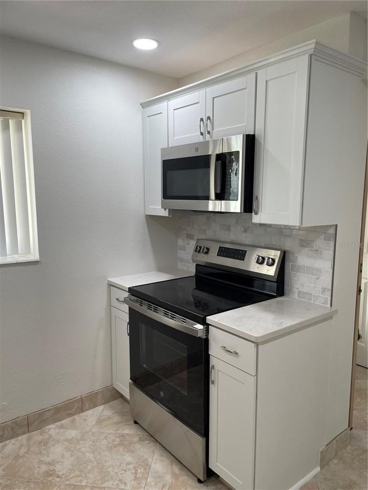 845 S Gulfview Blvd #110 - Photo 5 of 25