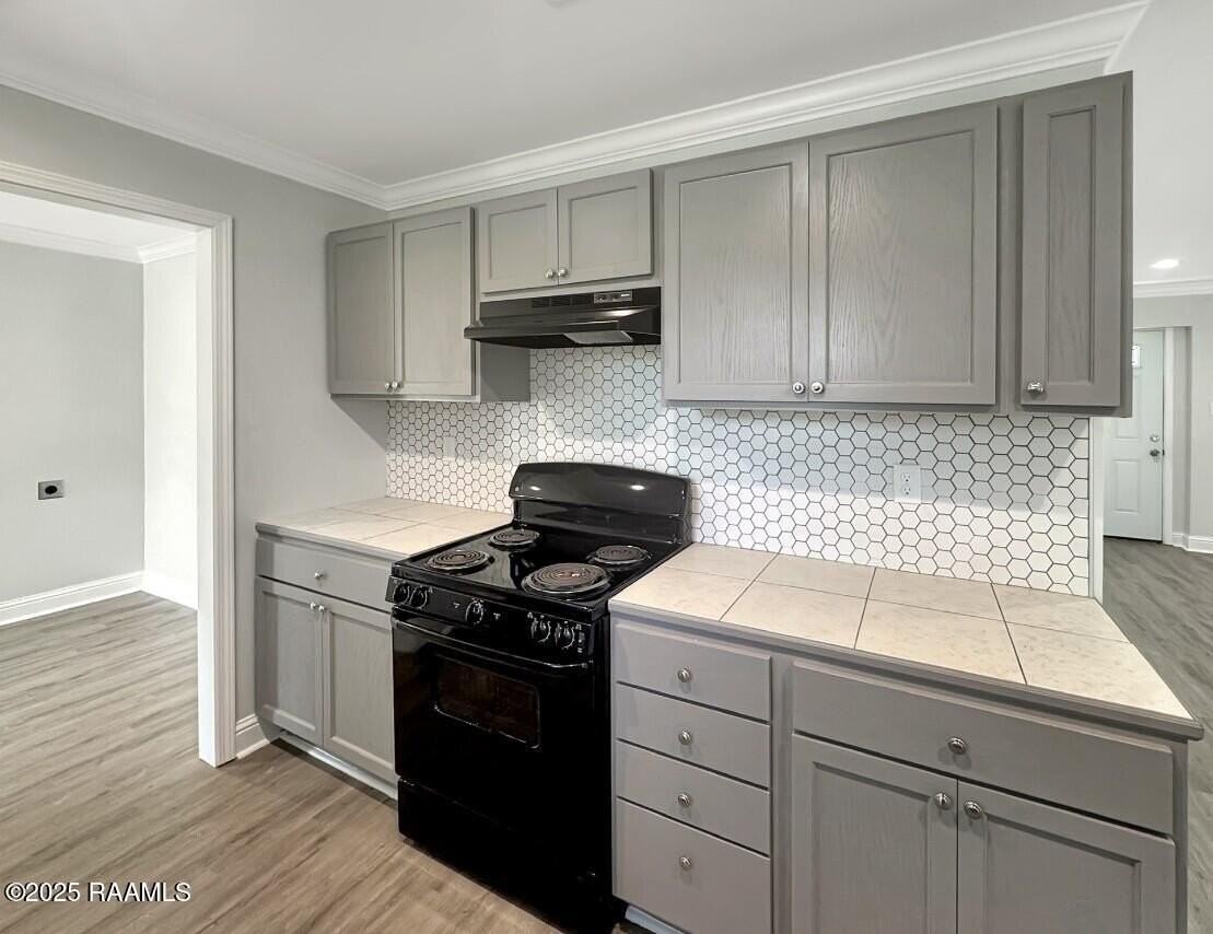 115 Margaret St - Photo 3 of 11
