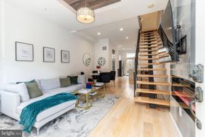 featured image of 2147 Cross St