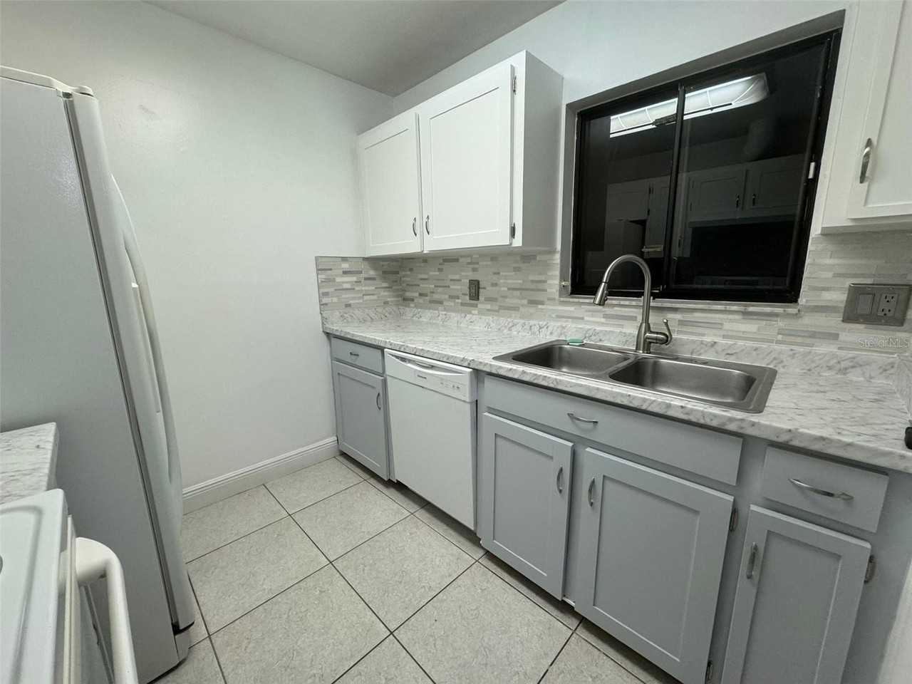 2304 Inagua Way #2304 - Photo 4 of 15