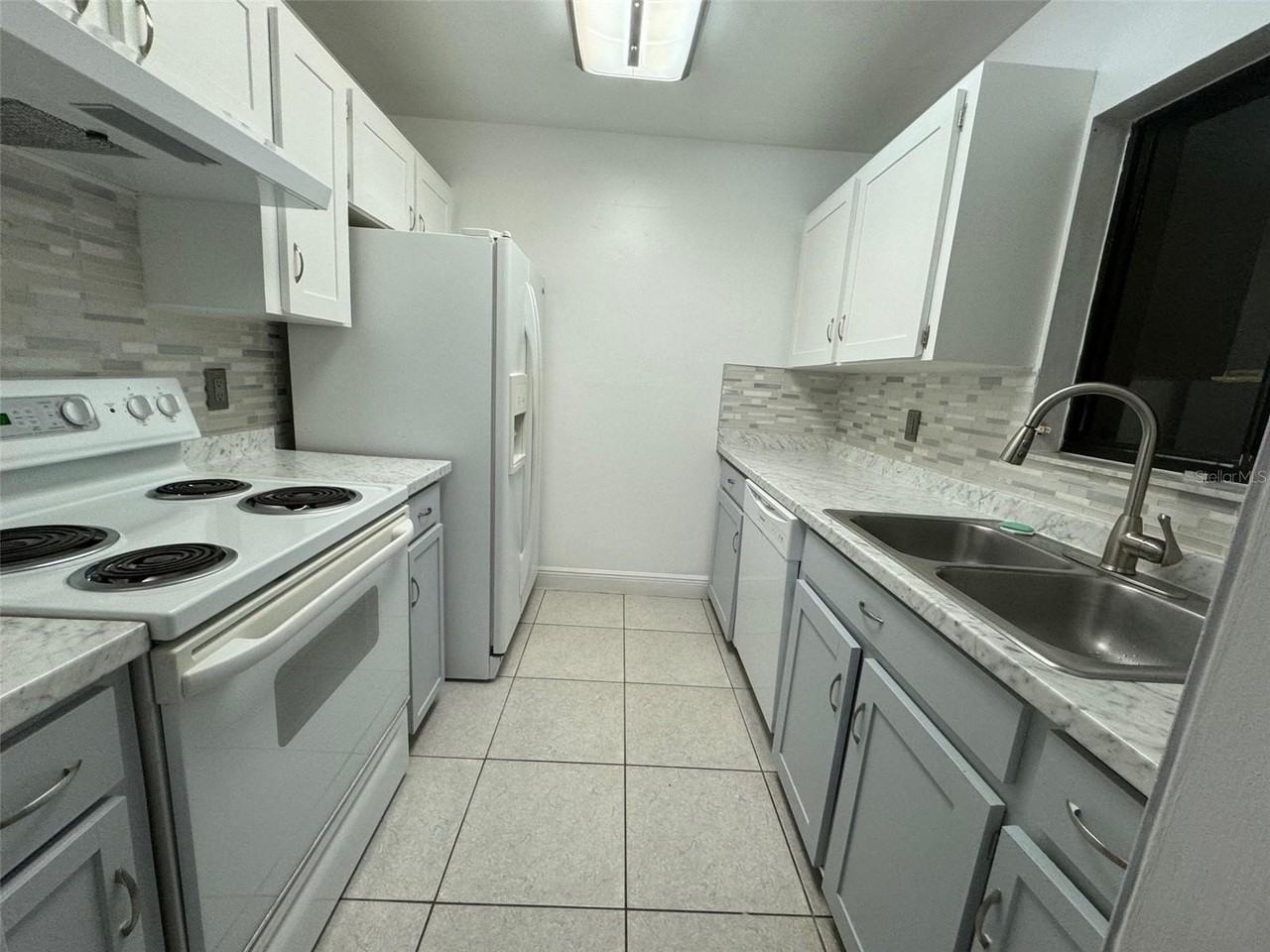 2304 Inagua Way #2304 - Photo 5 of 15