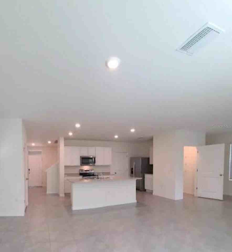 7768 Cypress Walk Dr - Photo 6 of 33
