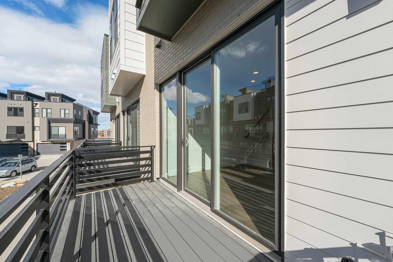 2663 Nicholas Way - Photo 3 of 41