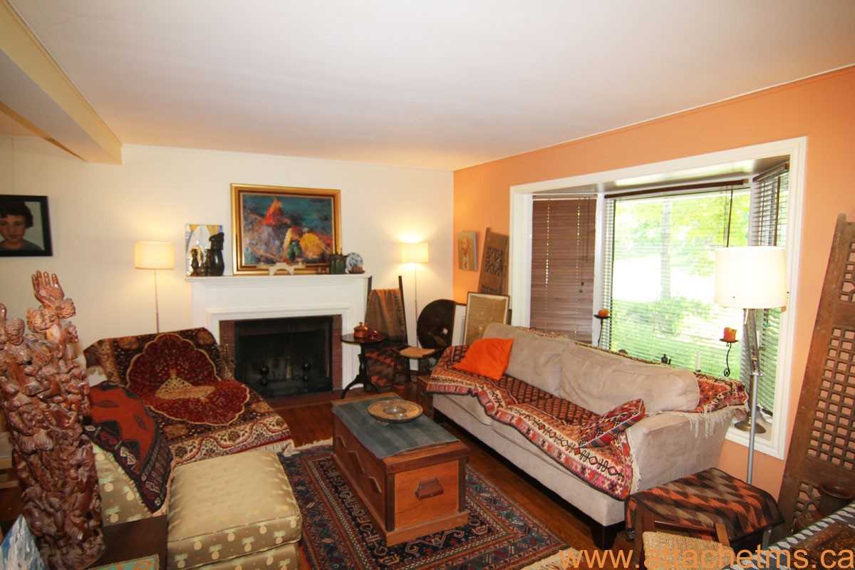 745 Hemlock Road - Photo 2 of 8