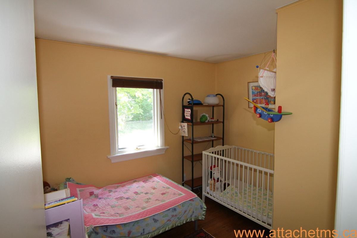 745 Hemlock Road - Photo 6 of 8