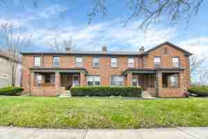 featured image of 827 Northwest Blvd #827