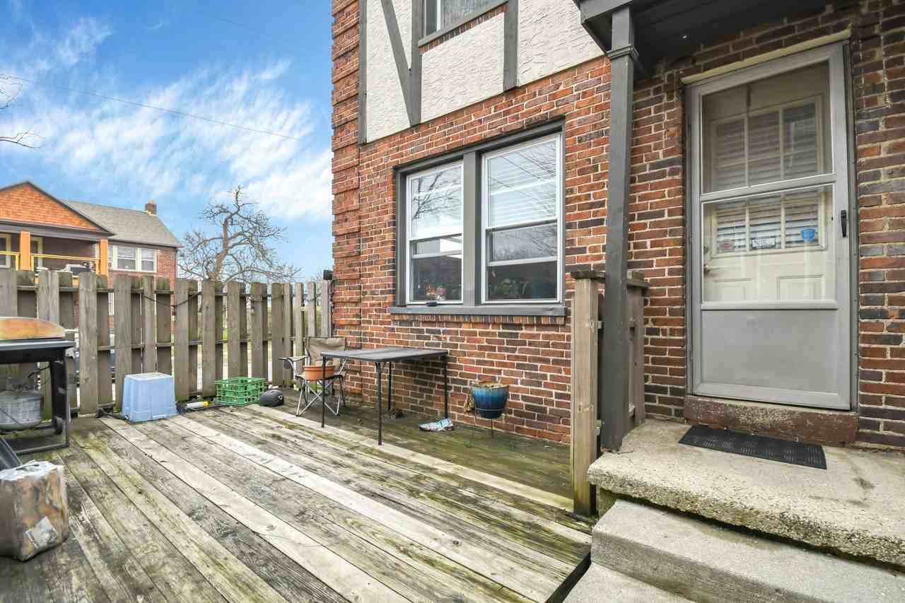 827 Northwest Blvd #827 - Photo 5 of 21
