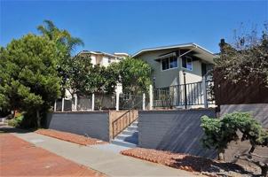 featured image of 2117 Grand Ave