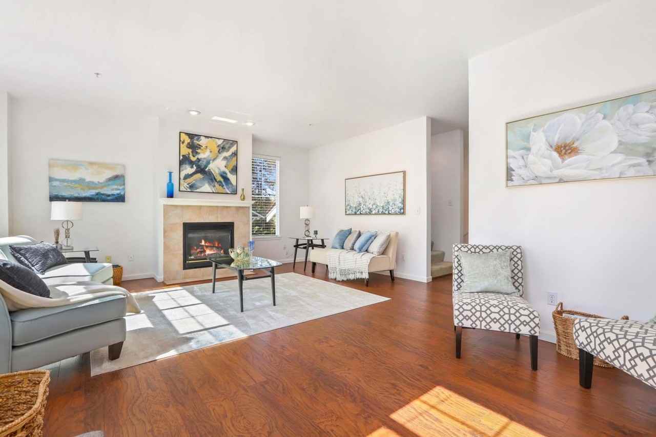 13000 Admiralty Way - Photo 6 of 44