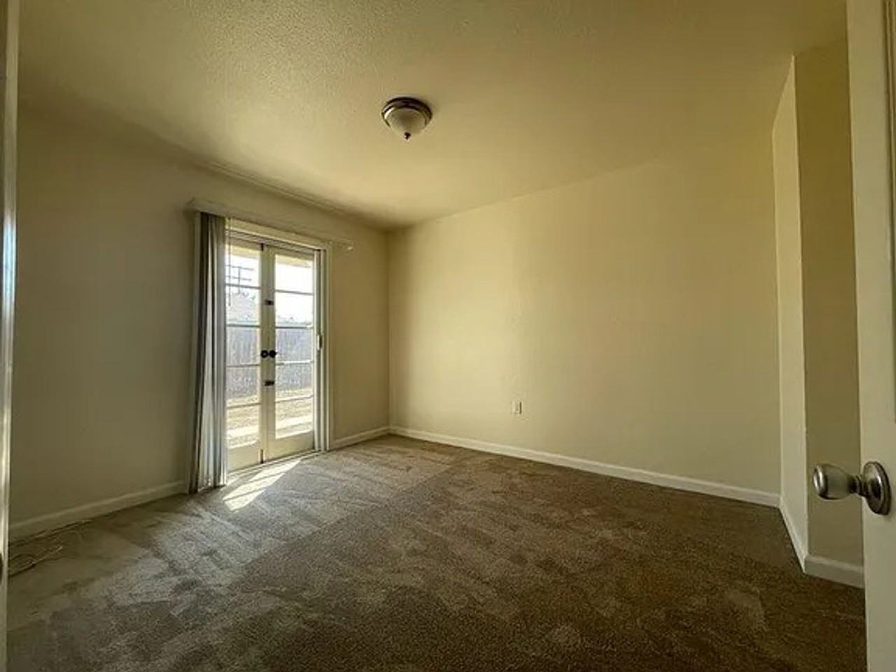 3509 Jemez Dr - Photo 5 of 11