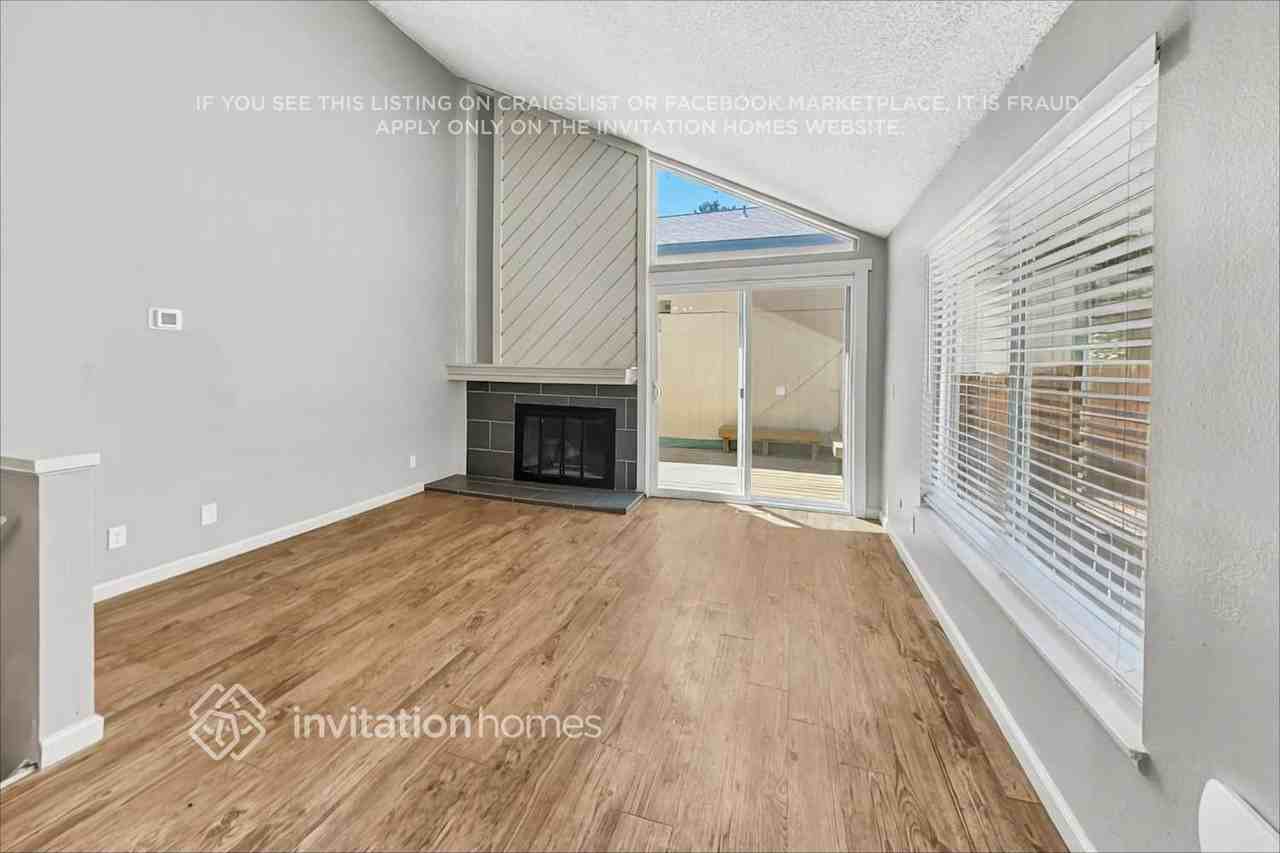 3753 S Danube Cir - Photo 3 of 22