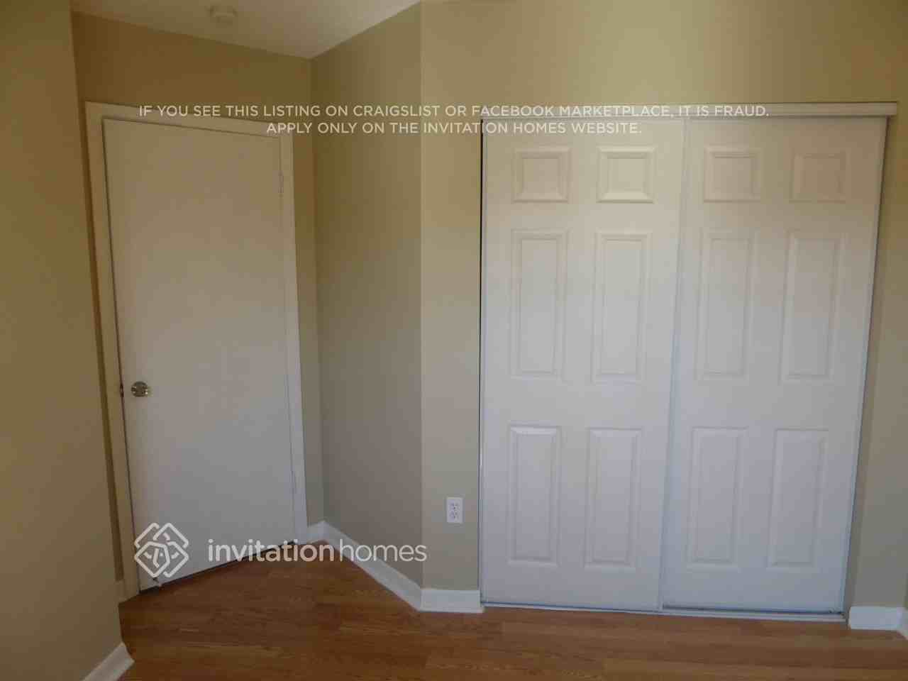 13995 Langley Pl - Photo 6 of 12
