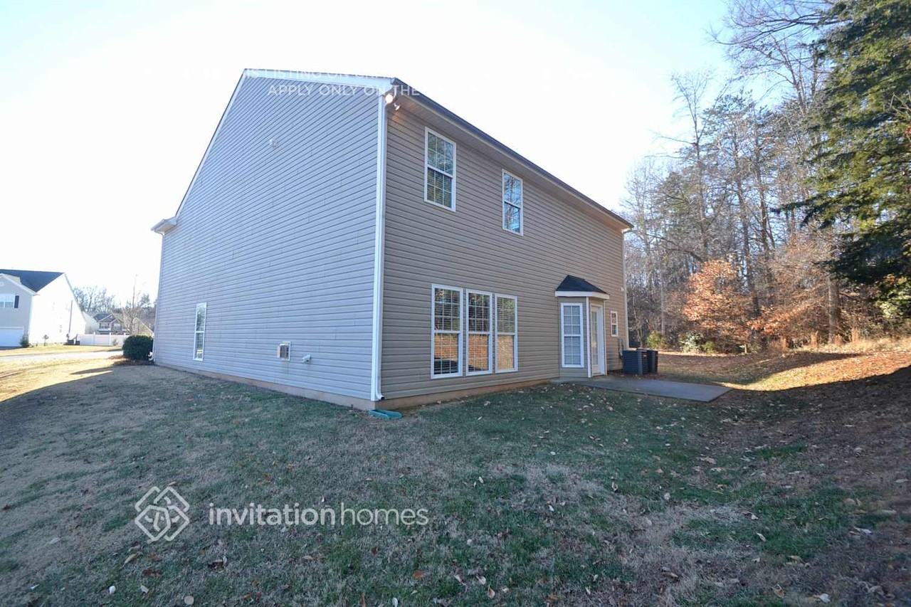 7004 Copper Ridge Ct - Photo 5 of 6