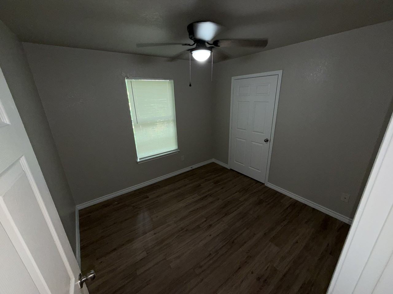510 South Henderson Street - Photo 5 of 13