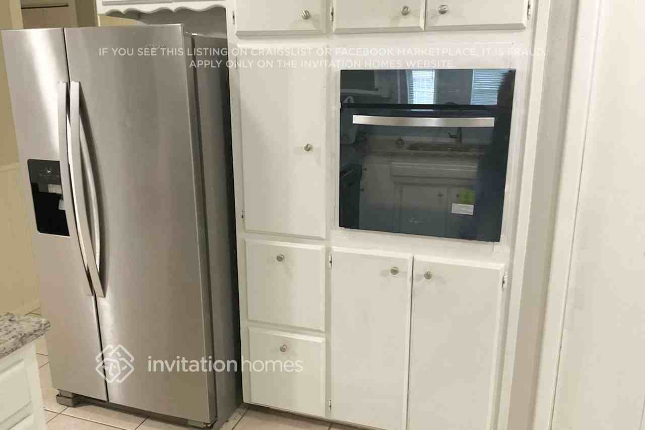 1765 Brown Trl - Photo 6 of 14