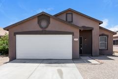 11535 W Windrose Ave - Photo 1 of 1