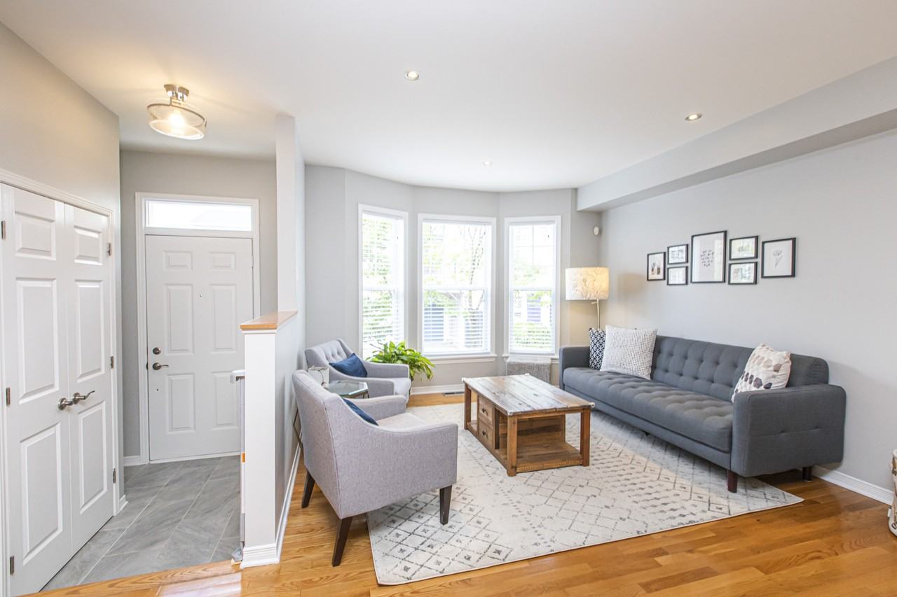 55 Jardin Private - Photo 4 of 47