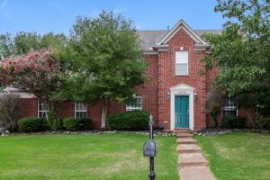 featured image of 11667 Millwind Dr