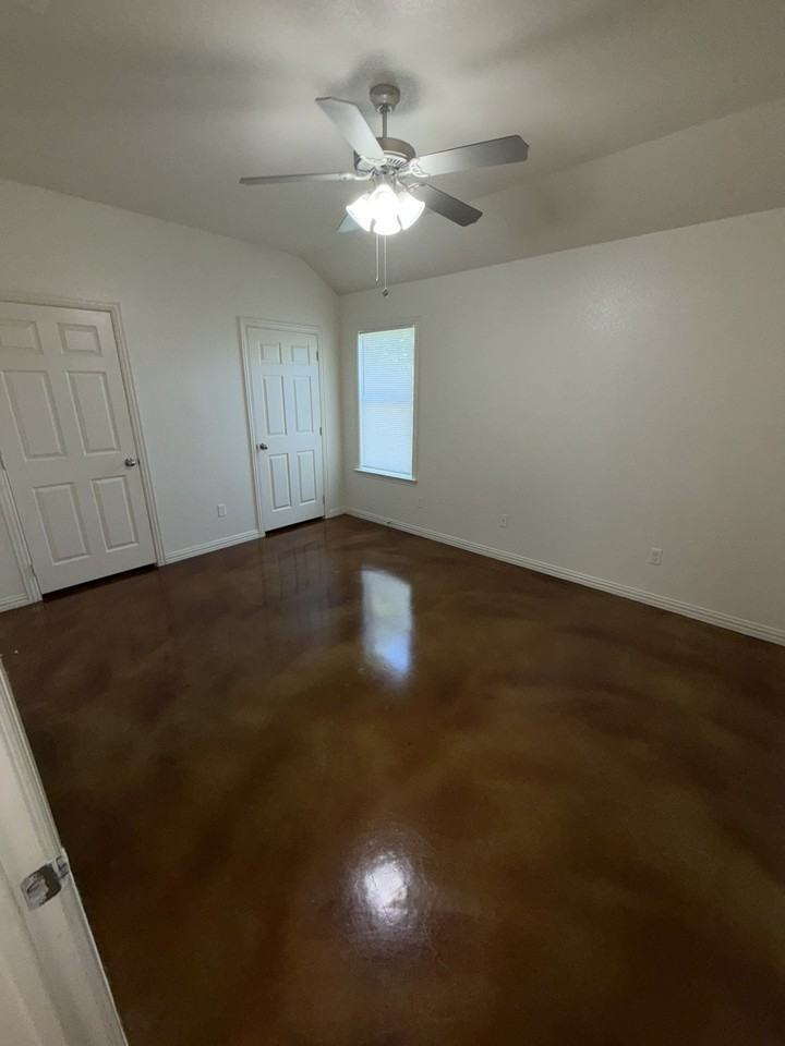 2665 North 12th Street #B - Photo 3 of 12