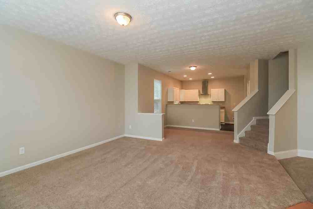 3030 Raven Trce - Photo 4 of 17